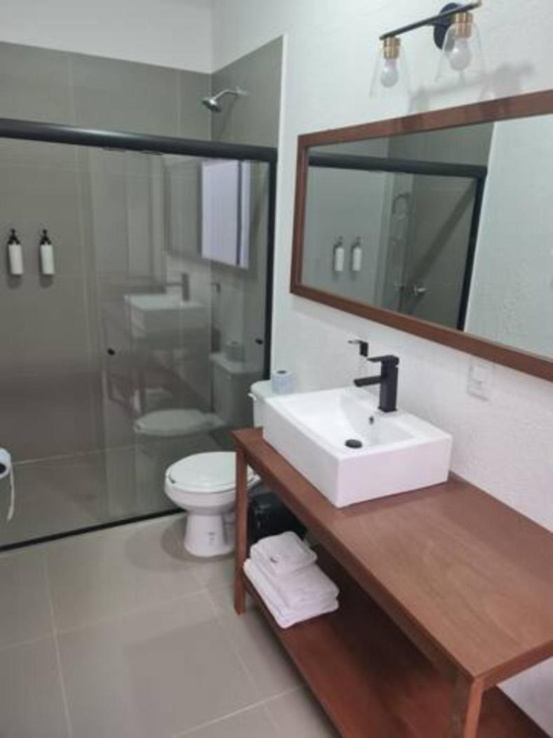 Urban Justo Sierra Aparthotel Guadalajara Ngoại thất bức ảnh