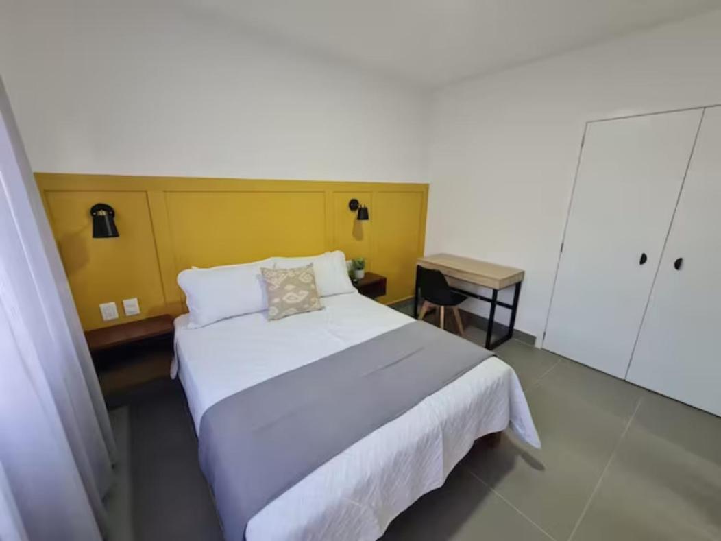 Urban Justo Sierra Aparthotel Guadalajara Ngoại thất bức ảnh