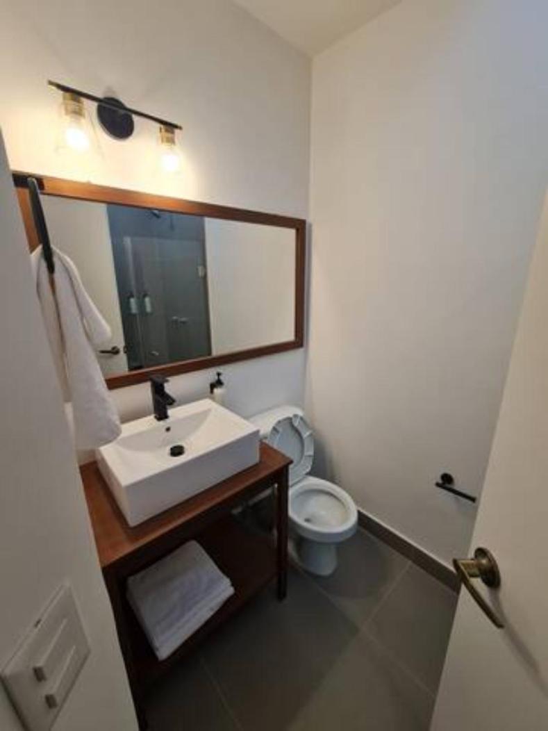 Urban Justo Sierra Aparthotel Guadalajara Ngoại thất bức ảnh